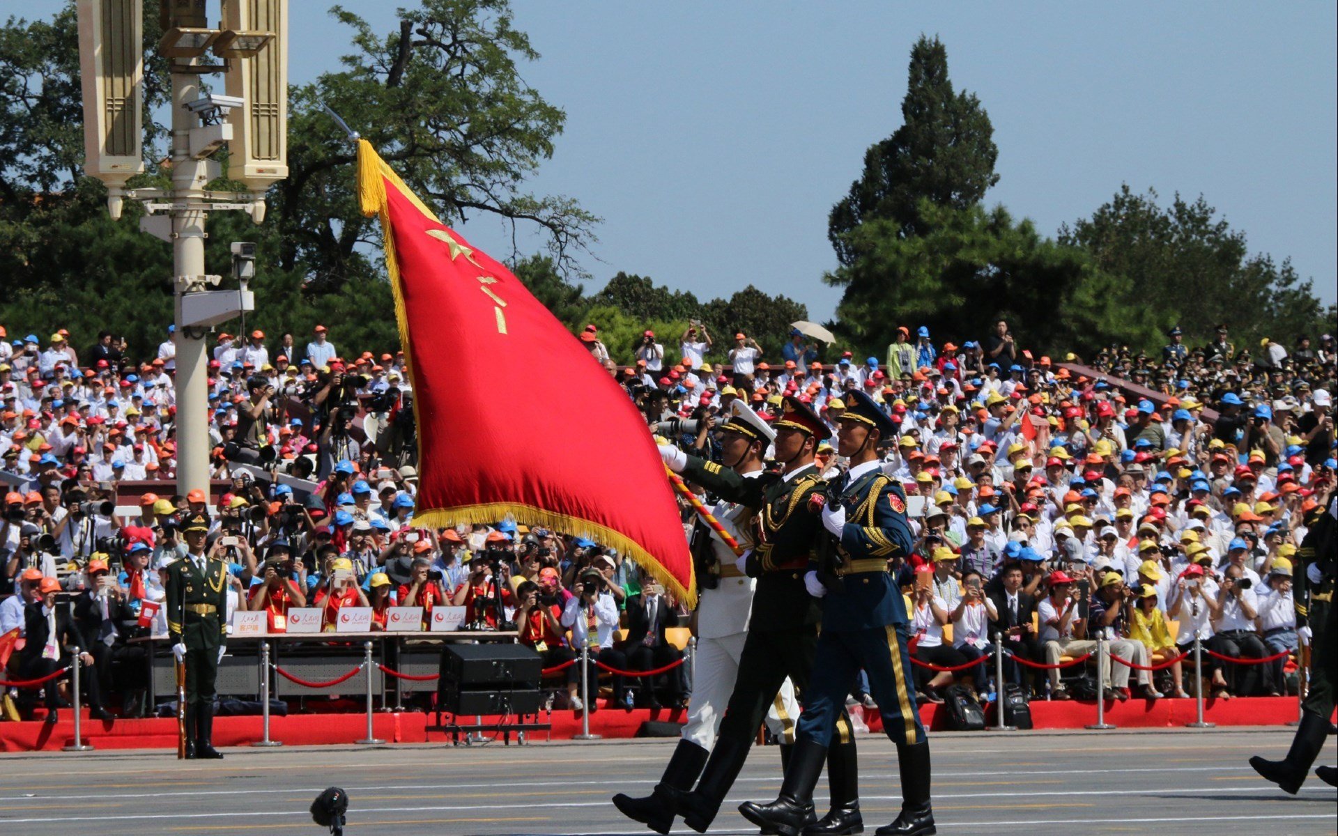 跳水高难动作韩国稳健完成,韩国跳水选手跳一半回去了