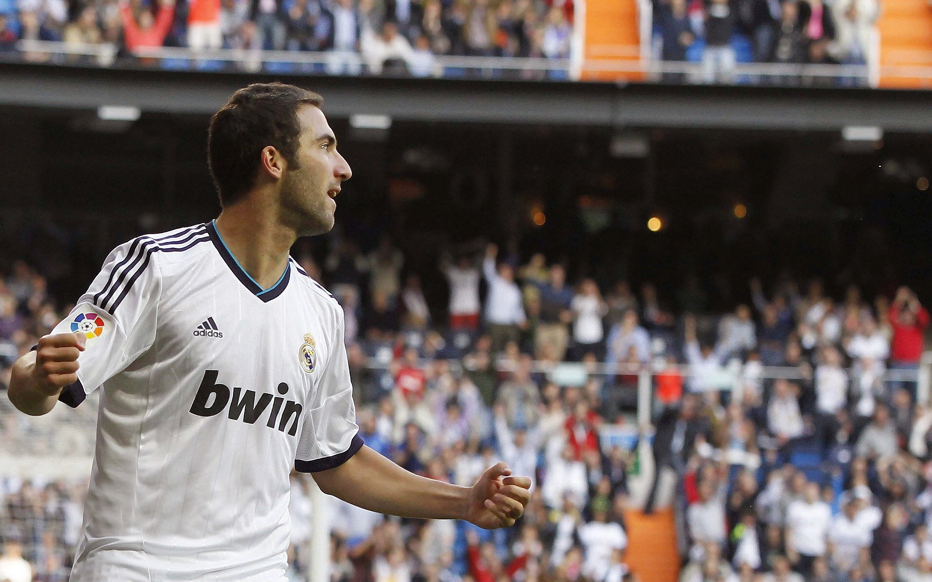 _快船迎战劲敌，团结一心争取每一场胜利_，快船队的比赛