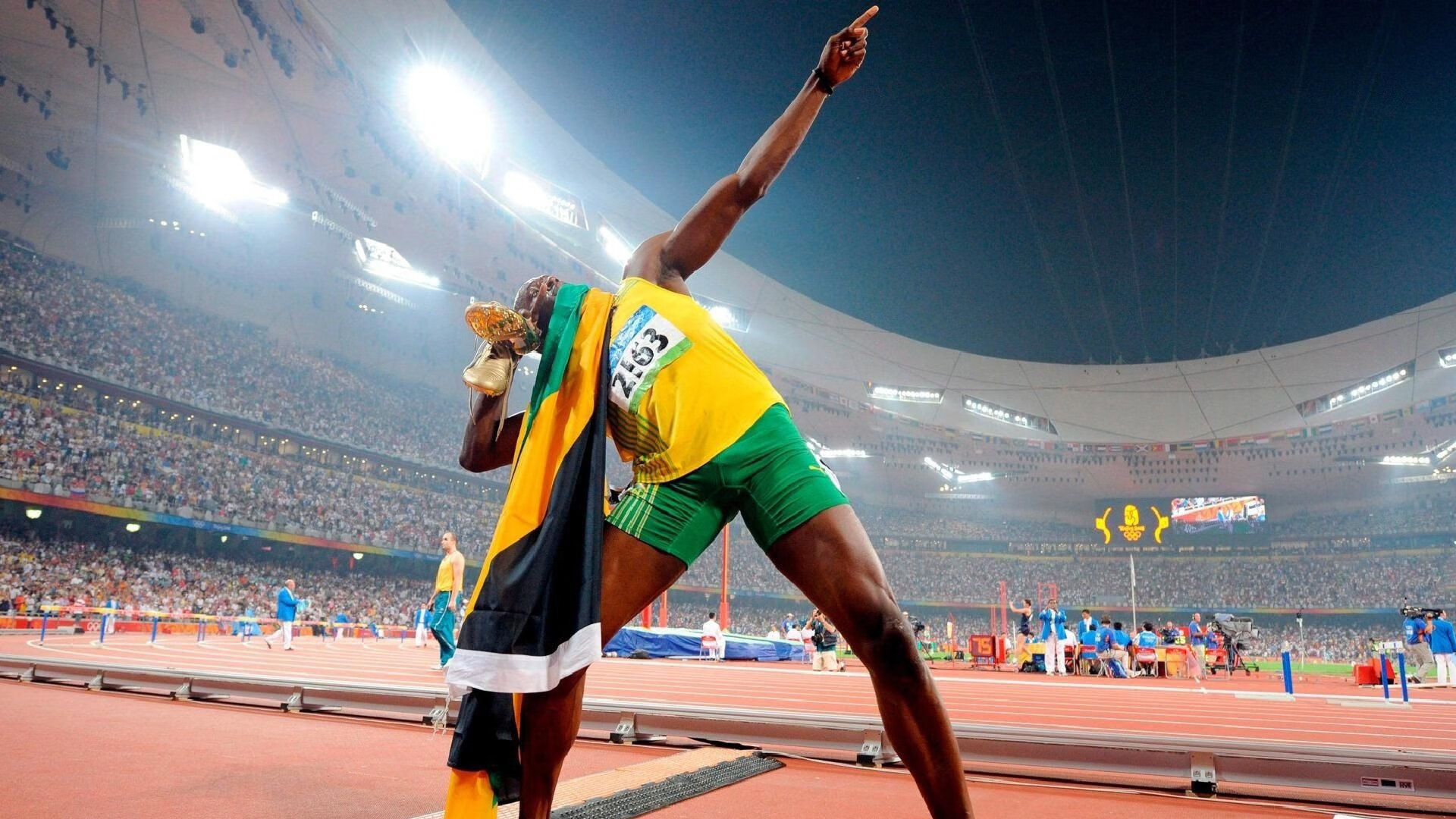 “场外精彩:明星球员的温馨生活瞬间”,明星球员足球