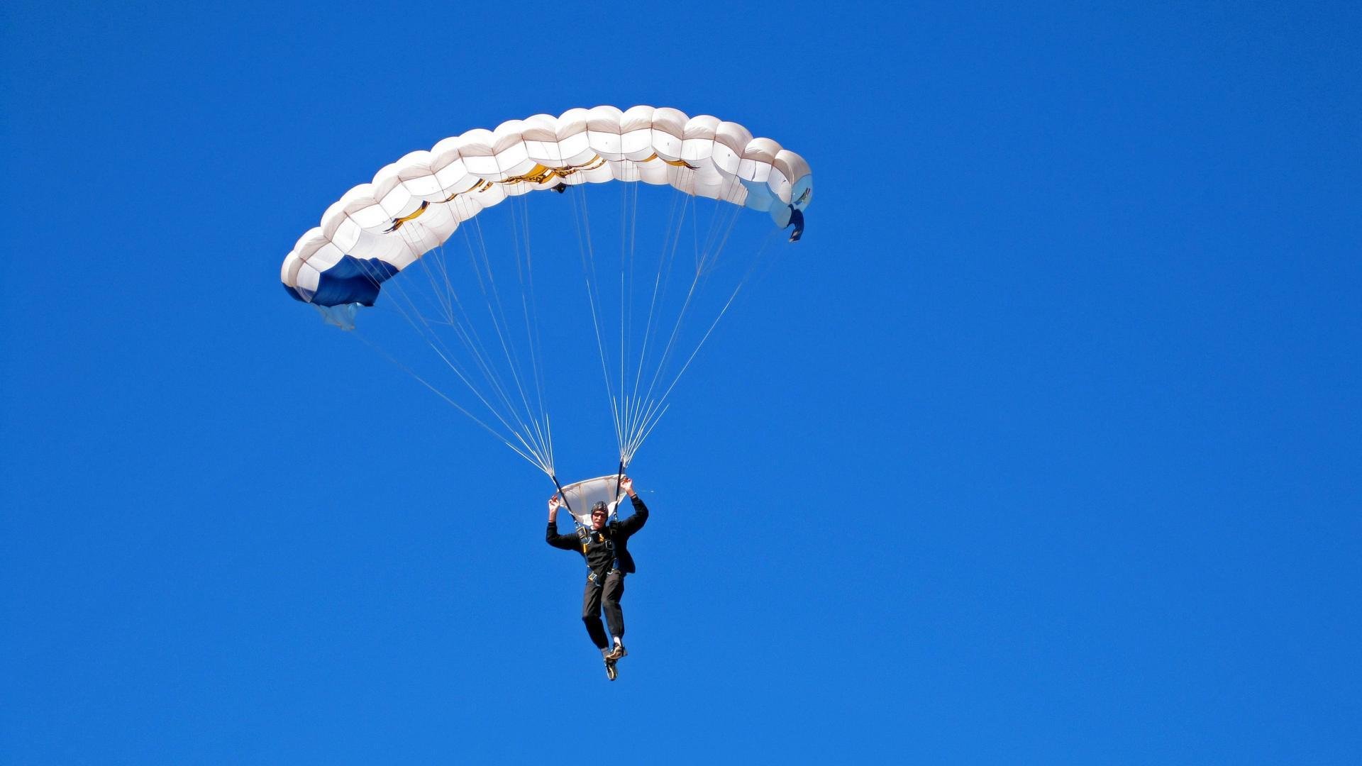 乐鱼（LEYU）体育-【智能视频裁决】系统如何帮助裁判做出精准判决？，视频裁判组叫什么